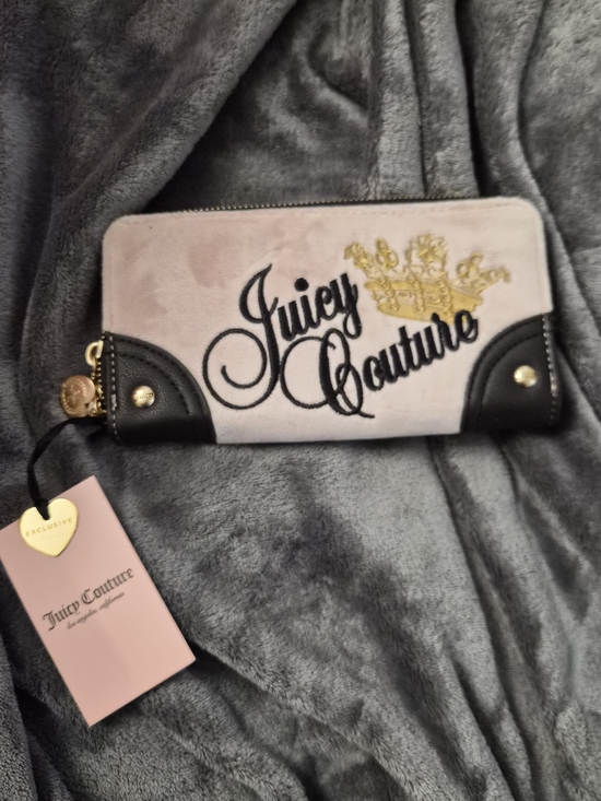 Juicy Couture Handbags - Juicy Couture Blush Velvet Zip Wallet with Black Trim & Gold Crest